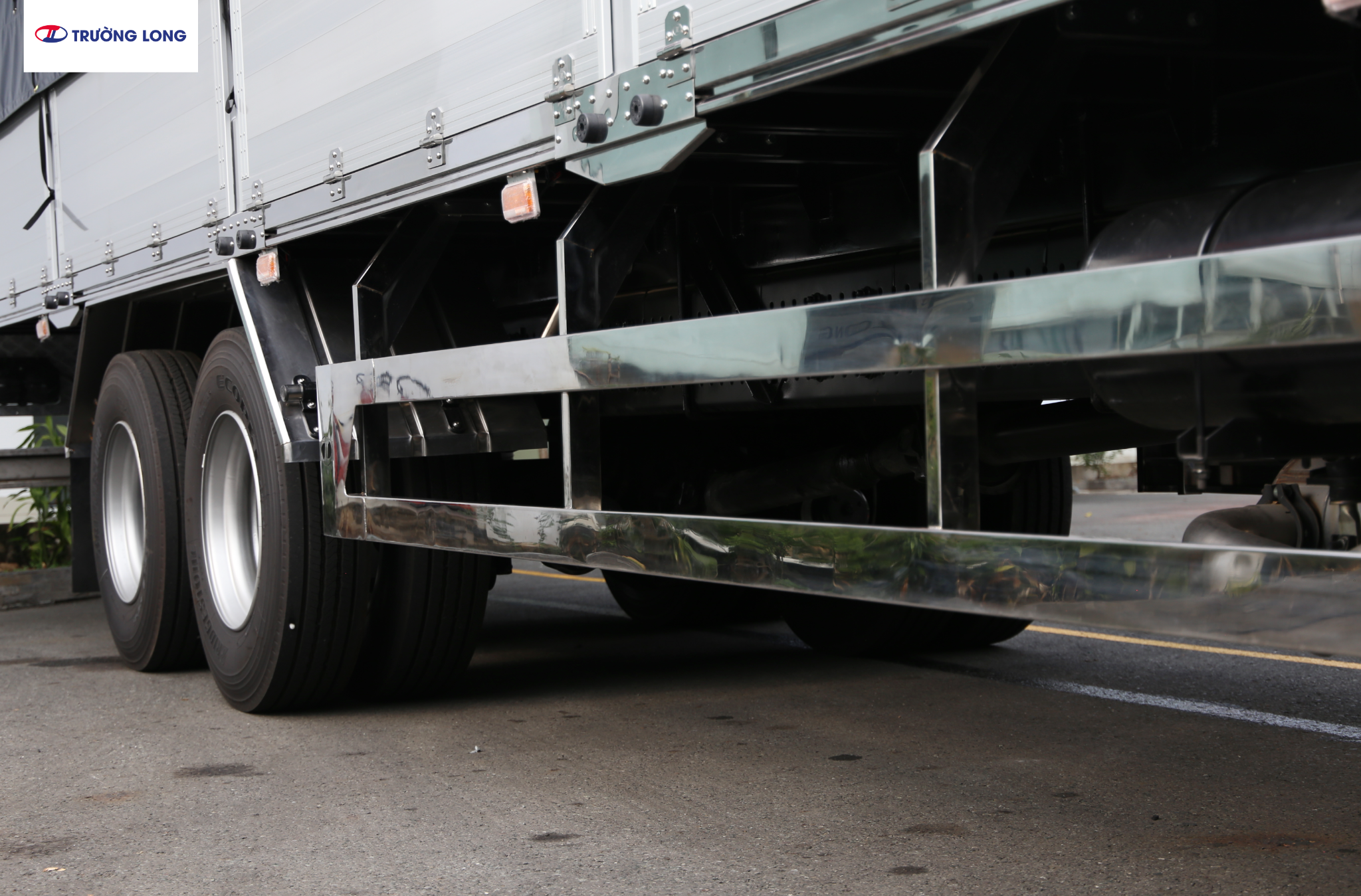 HINO FL E5 - Xe mui bạt 14 tấn 1 thùng dài 9m5