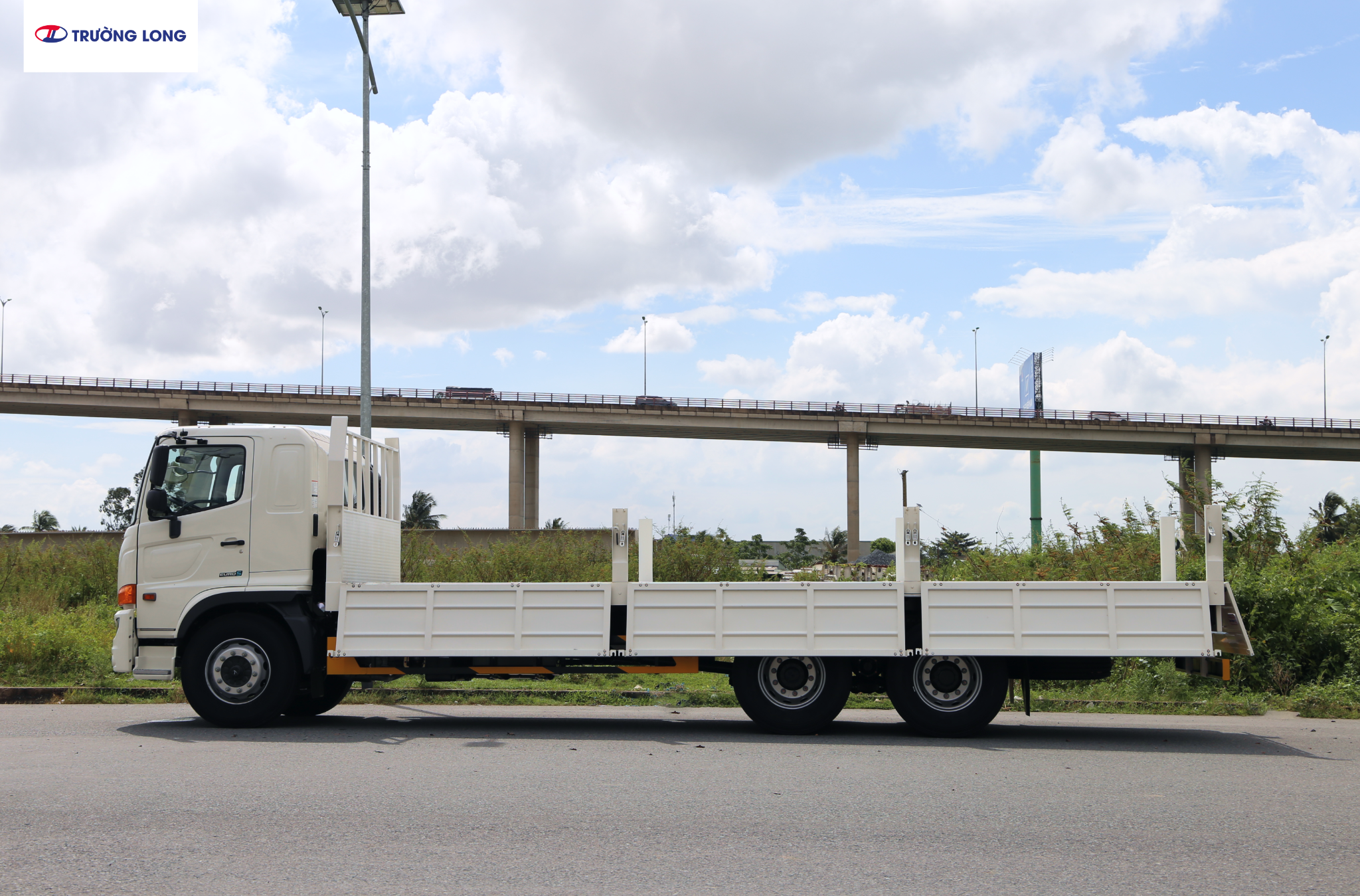 HINO FL E5 - Xe thùng lửng 14 tấn 9