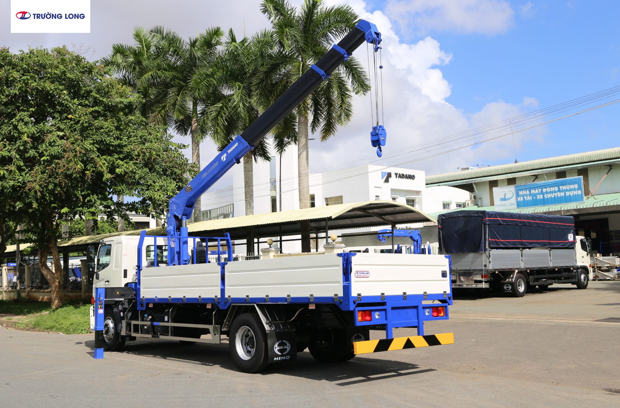 Xe tải cẩu HINO FG8JP8A-PGV E5 - Xe thùng lửng 6 tấn 9 cẩu TM-ZE554MH