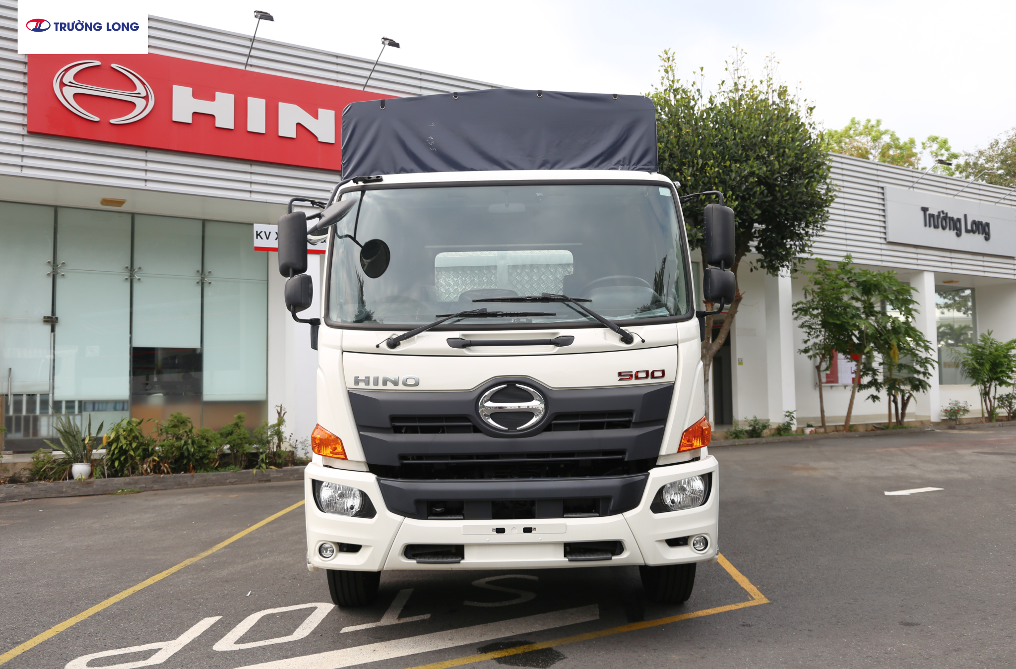 HINO FG PGV - Xe mui bạt 7 tấn 8 thùng dài 7m3