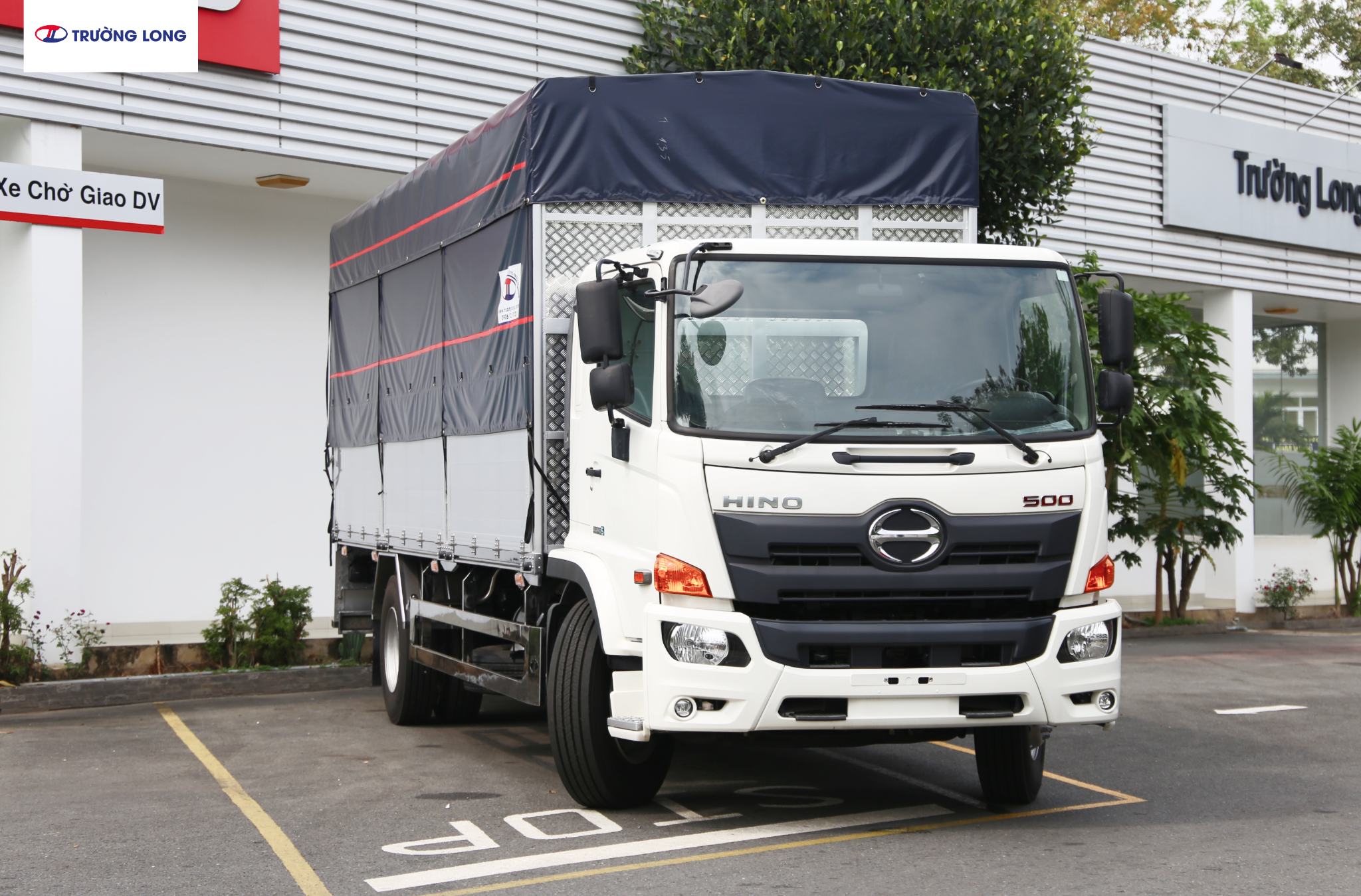 HINO FG PGV - Xe mui bạt 7 tấn 8 thùng dài 7m3