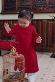  Áo dài Bé gái Gấm đỏ 