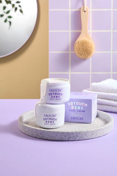  Kem Dưỡng Trắng Da Toàn Thân Lro'Cre Yotouch Dewy Body Cream Có Chống Nắng 100G 