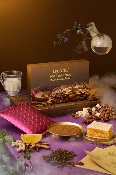  Lro'Cre Herbal Incubation Powder Bột Ủ Body Thảo Dược Dưỡng Trắng Da 2 gói/1 hộp 