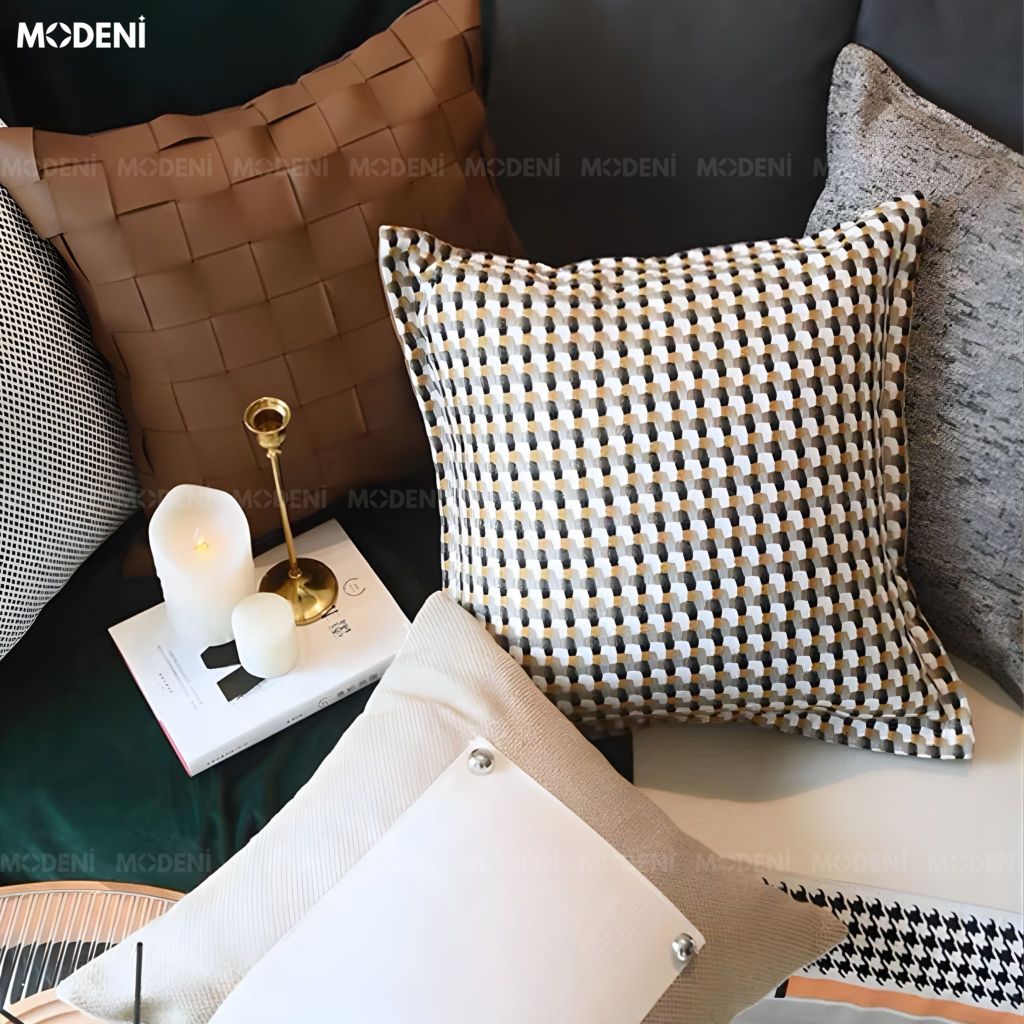 Vỏ Gối Sofa Linemark – Vải Chinelle Họa Tiết Caro Đa Lớp Tối Giản