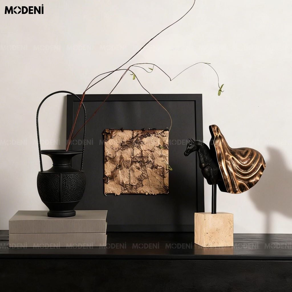 Tượng Trang Trí Guno Khởi Hành Tôn Quý Cao Cấp - Thiết Kế Bán Thân Độc Đáo, Nghệ Thuật Điêu Khắc Đương Đại Sang Trọng