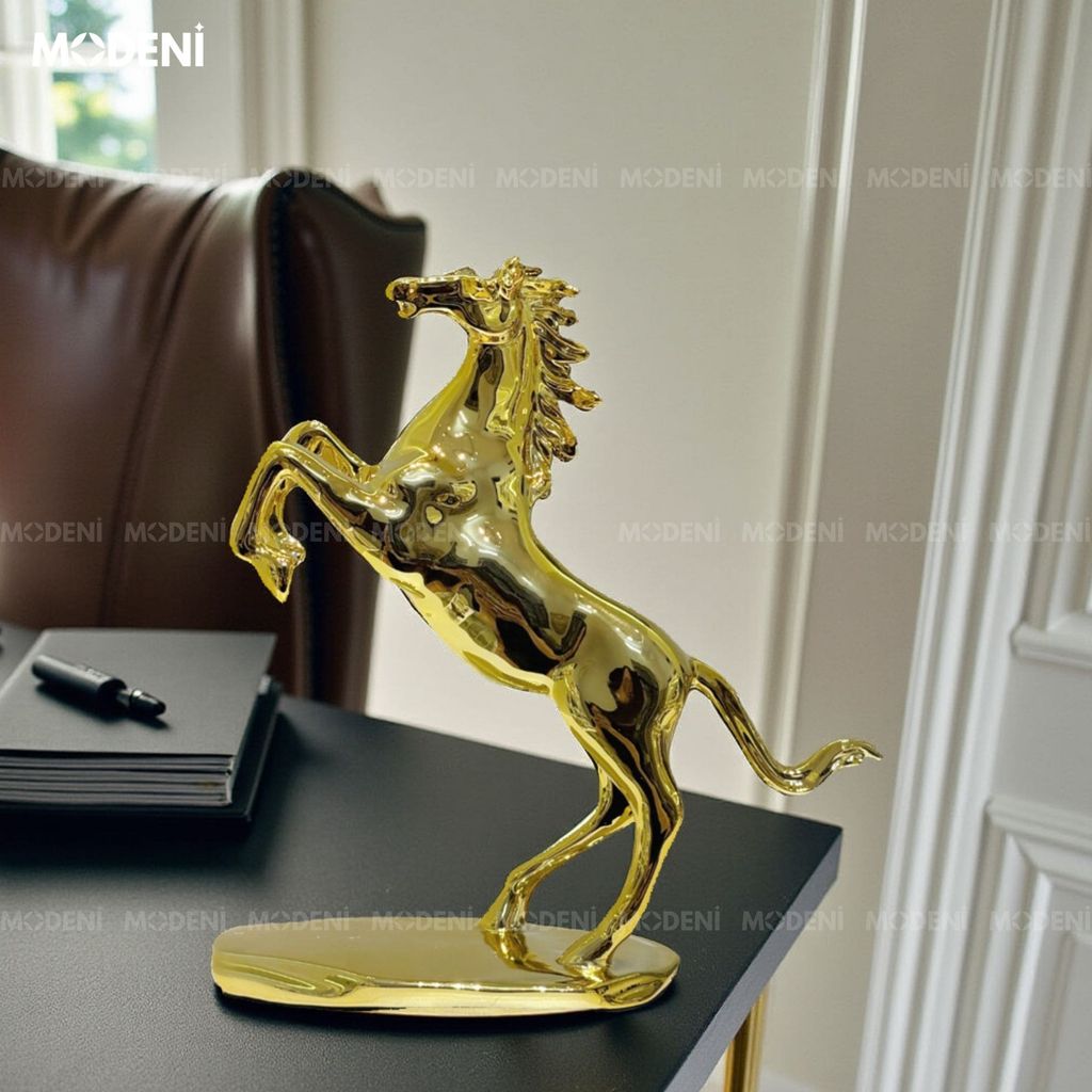 Tượng Trang Trí Ngựa Đứng Valios Gold – Tượng Decor Ngựa Vàng Cao Cấp – Thiết Kế Sang Trọng Tinh Tế – Phù Hợp Decor Kệ Tủ, Bàn Làm Việc, Không Gian Hiện Đại