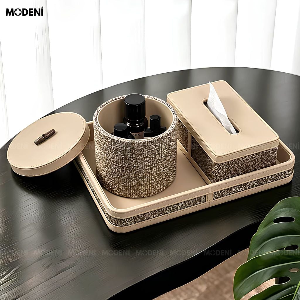 Hộp Đựng Mỹ Phẩm Liora Da PU Be Phối Vải Dệt Phong Cách Japandi Mộc Mạc Nắp Đậy Khuy Gỗ Chống Bụi Cho Bàn Trang Điểm