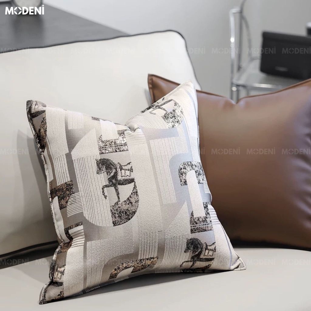 Vỏ Gối Sofa Soflow – Vải Jackquard Họa Tiết Ngựa Vàng May Bo Hiện Đại
