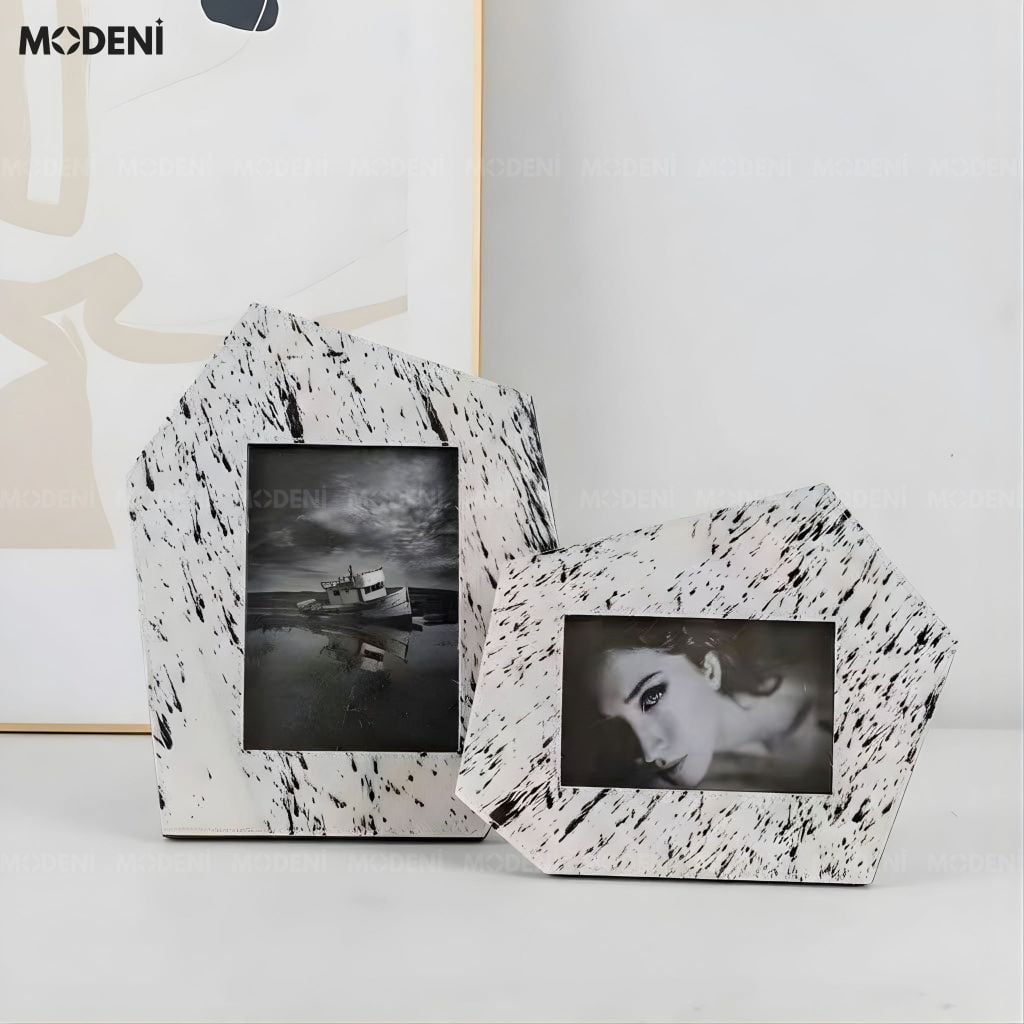 Set Khung Ảnh Alatic Gỗ Phối Lông Ngựa Hoa Văn Đốm Da Bò Sang Trọng Cho Không Gian Hiện Đại