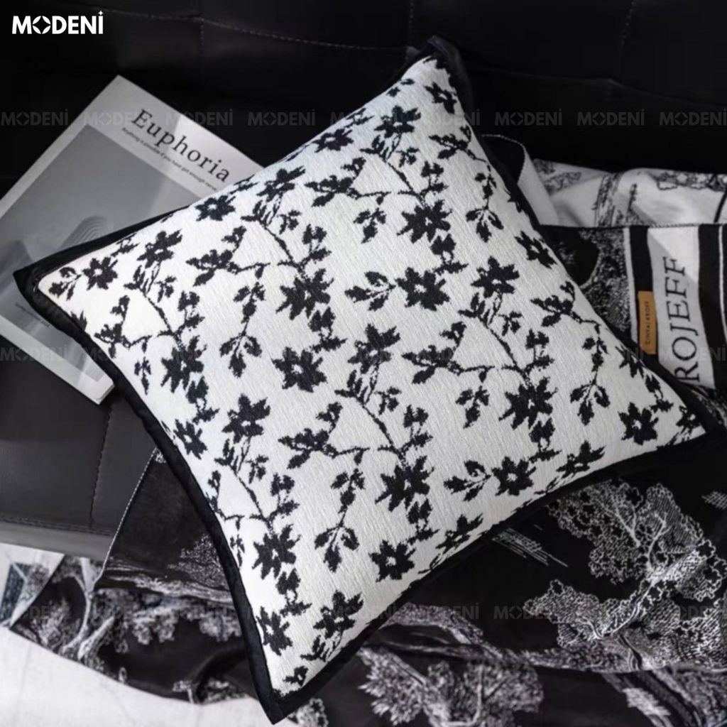 Vỏ Gối Sofa Inklace – Vải Jacquard Phối Nhung Họa Tiết Hoa Đen May Viền Cổ Điển