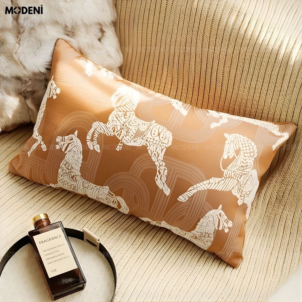 Vỏ Gối Sofa Shadowline – Vải Jacquard Phối Linen Họa Tiết Ngựa Thêu May Viền Ẩn Hiện Đại
