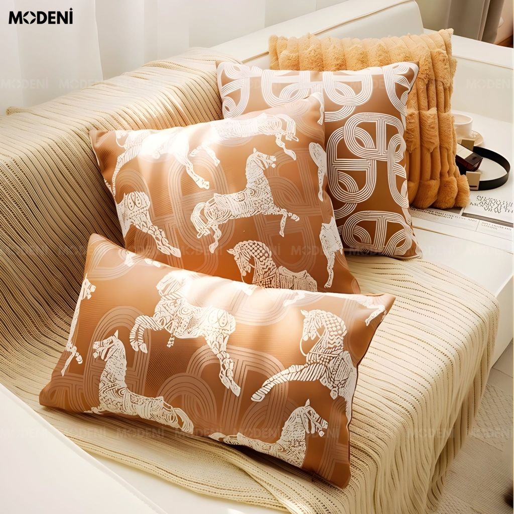 Vỏ Gối Sofa Shadowline – Vải Jacquard Phối Linen Họa Tiết Ngựa Thêu May Viền Ẩn Hiện Đại
