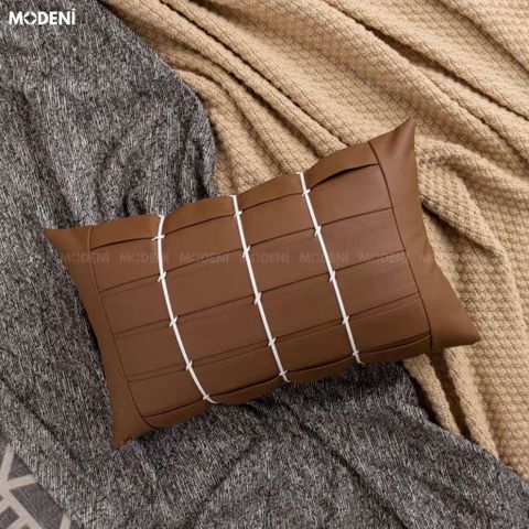  Vỏ Gối Sofa Bound – Da Microfiber Đan Sọc Nâu Viền Trắng Thủ Công Japandi 