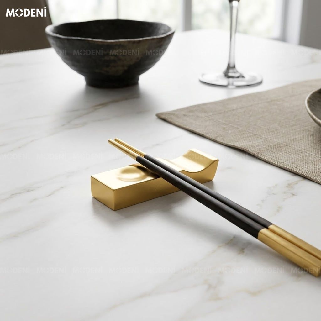 Gác Đũa Mesa Hợp Kim Đúc Nguyên Khối Thẩm Mỹ Châu Âu Phom Dáng Hình Học Sắc Sảo Cho Bàn Ăn Sang Trọng