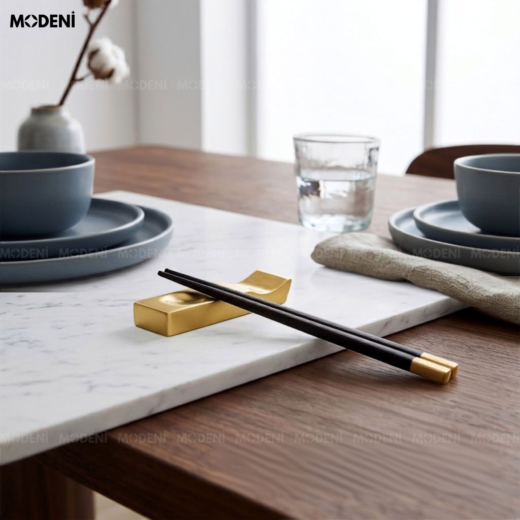 Gác Đũa Mesa Hợp Kim Đúc Nguyên Khối Thẩm Mỹ Châu Âu Phom Dáng Hình Học Sắc Sảo Cho Bàn Ăn Sang Trọng