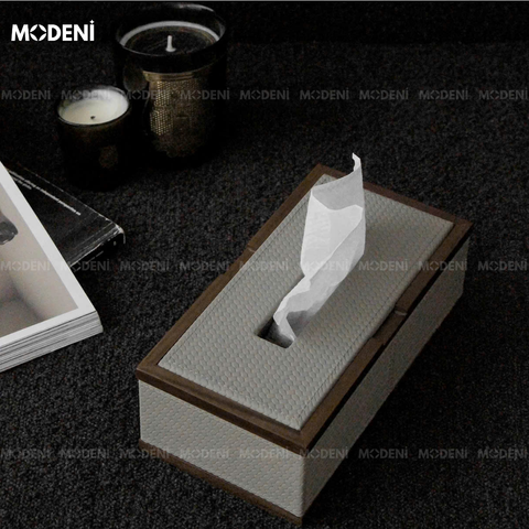 Hộp khăn giấy Orna xám bằng gỗ phối da cao cấp đặt trên bàn làm việc phong cách Japandi
