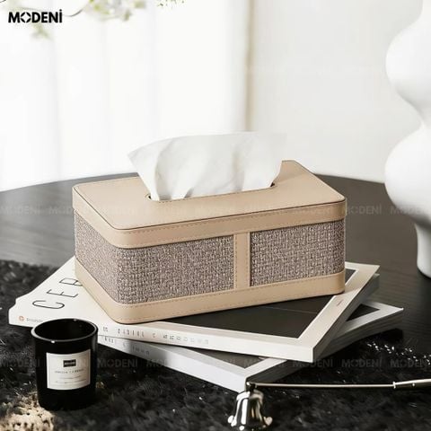 Góc chụp trên bàn đá cẩm thạch hộp đựng khăn giấy vuông Cortina da PU, phối cảnh decor không gian làm việc cạnh sách.