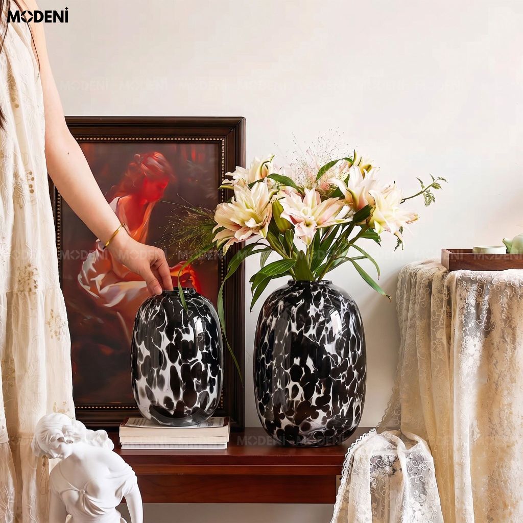 Bình Hoa Magma Thủy Tinh Vân Đá Marble Đen Khói Phong Cách Nghệ Thuật Bắc Âu