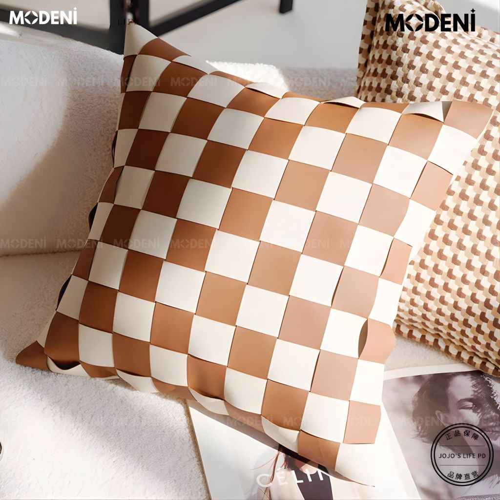 Vỏ Gối Sofa Lattel – Da Microfiber Ô Vuông Đan Tay Thủ Công Vintage