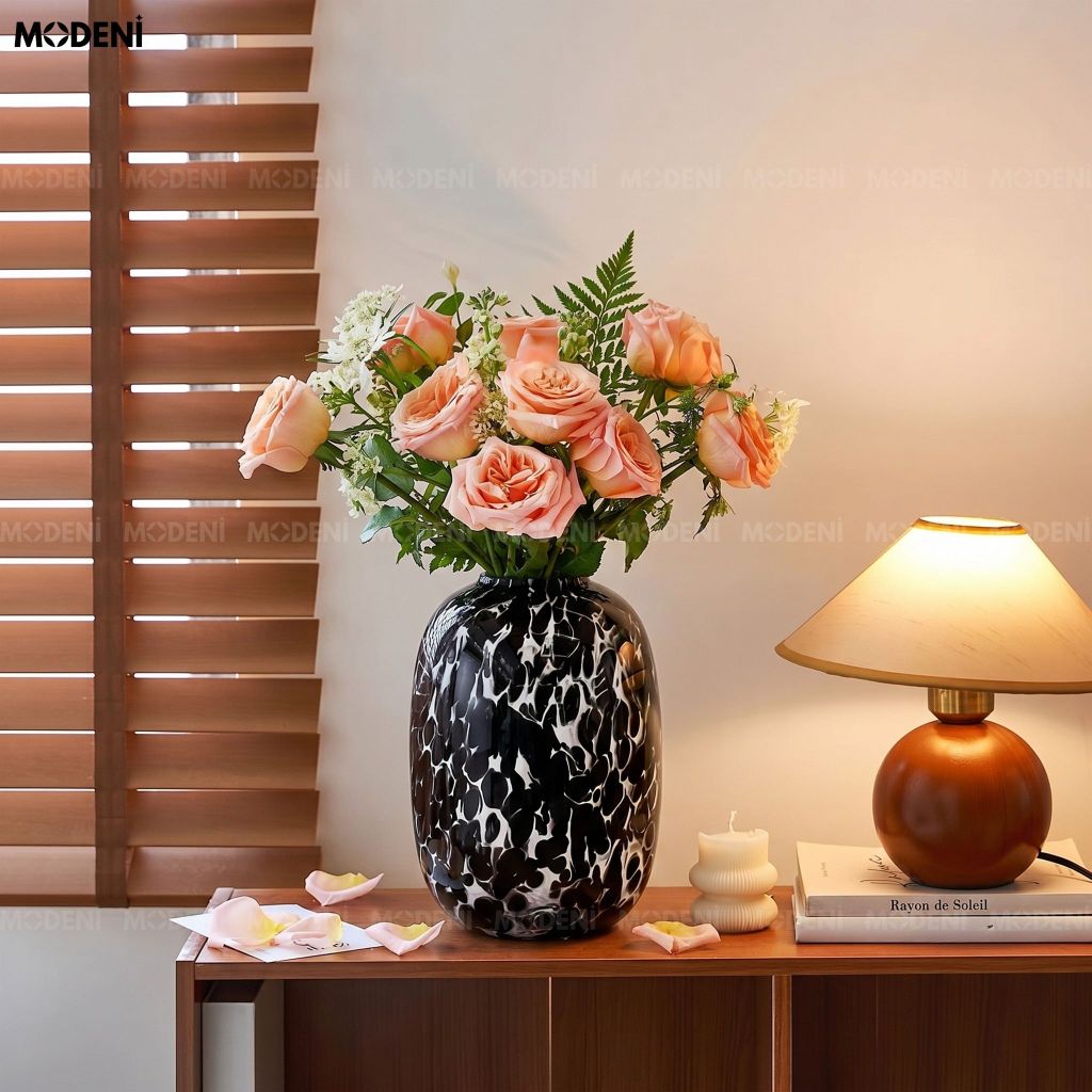 Bình Hoa Magma Thủy Tinh Vân Đá Marble Đen Khói Phong Cách Nghệ Thuật Bắc Âu