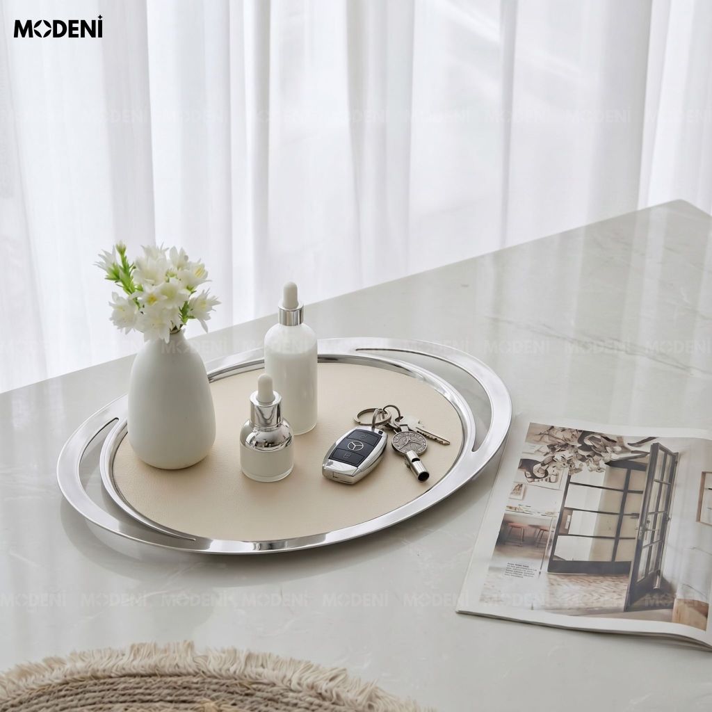 Khay Trang Trí Oval Bọc Da Phối Kim Loại Trắng Be Viền Bạc Phong Cách Tân Cổ Điển