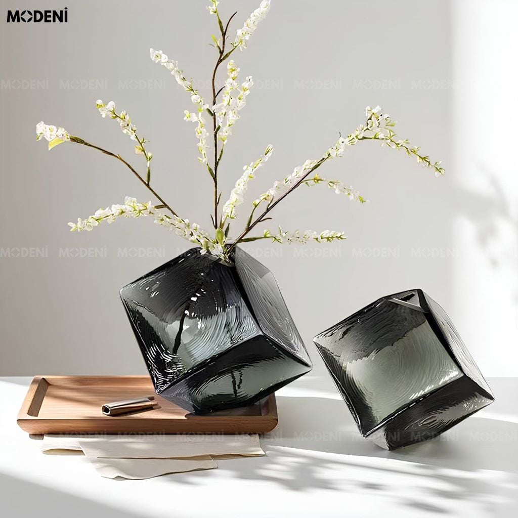 Bình Hoa Smoke Geometry Thủy Tinh Khối Đa Giác Xám Khói Phong Cách Đương Đại