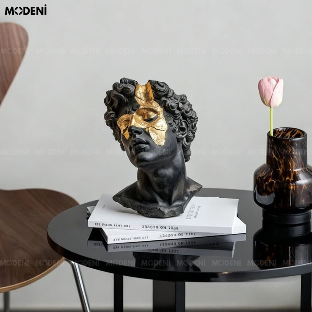 Tượng Trang Trí Cao Cấp Bronze - Tác Phẩm Nghệ Thuật Sắp Đặt Hữu Cơ Trừu Tượng Mang Vẻ Đẹp Tinh Tế Sang Trọng.