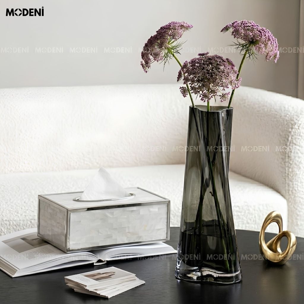 Bình Hoa Pha Lê Eclipse Cao Cấp – Màu Khói Hiện Đại, Thiết Kế Xoắn Trụ – Phù Hợp Bàn Ăn, Góc Decor Sang Trọng