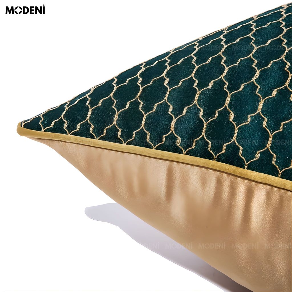 Vỏ Gối Sofa Maze – Vải Nhung Thêu Lưới Vàng Phong Cách Địa Trung Hải