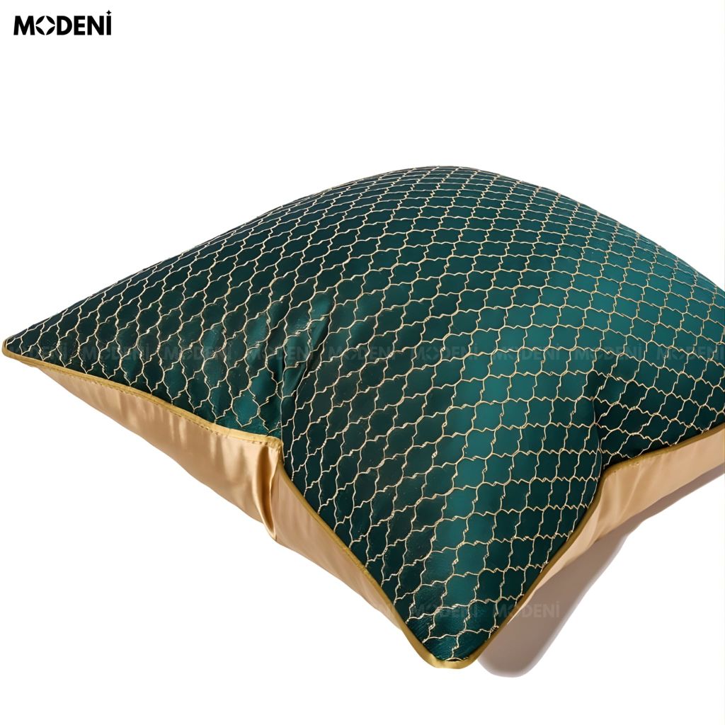 Vỏ Gối Sofa Maze – Vải Nhung Thêu Lưới Vàng Phong Cách Địa Trung Hải