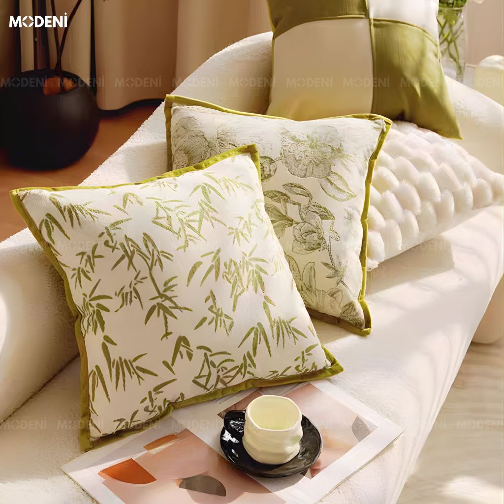 Vỏ Gối Sofa Cao Cấp Bamboo - Vải Jackquard Phối Nhung Họa Tiết Lá Trúc Được May Cách ĐIệu