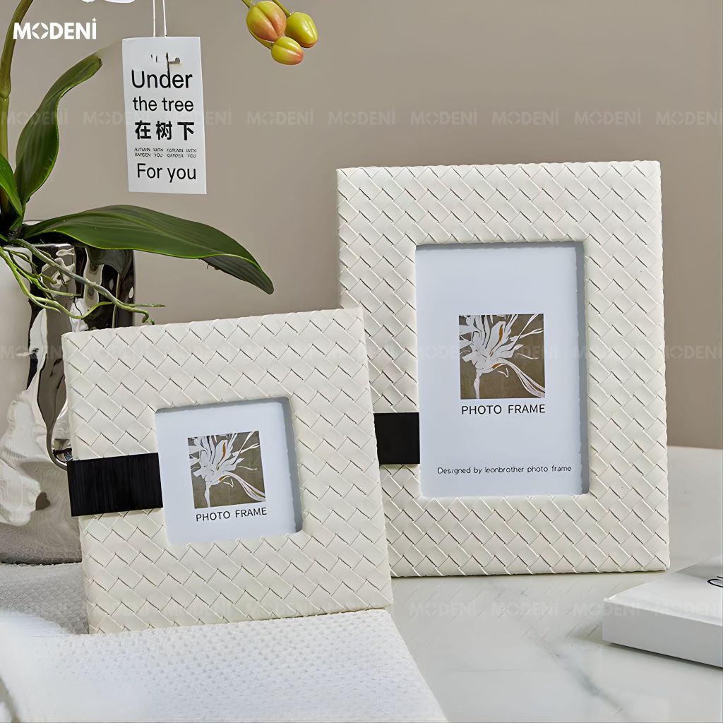 Set Khung Ảnh The Woven Da Phối Kim Loại Cao Cấp Cho Không Gian Decor Hiện Đại