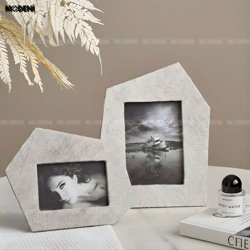 Set Khung Ảnh Savage Gỗ Phối Lông Ngựa Trắng Cao Cấp Sang Trọng Cho Không Gian Hiện Đại