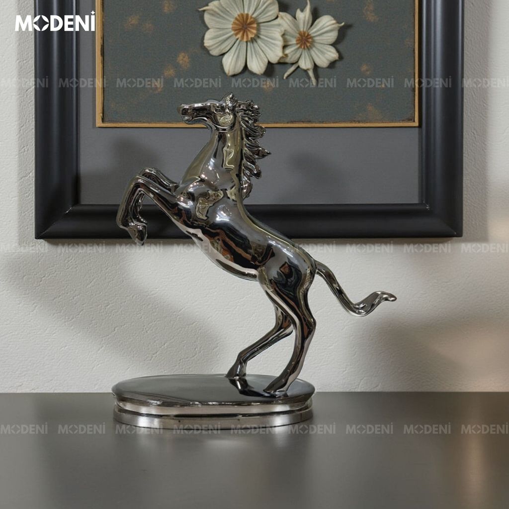 Tượng Trang Trí Ngựa Đứng Valios Black – Decor Mạ Kim Bóng – Tạo Điểm Nhấn Quyền Lực Cho Không Gian