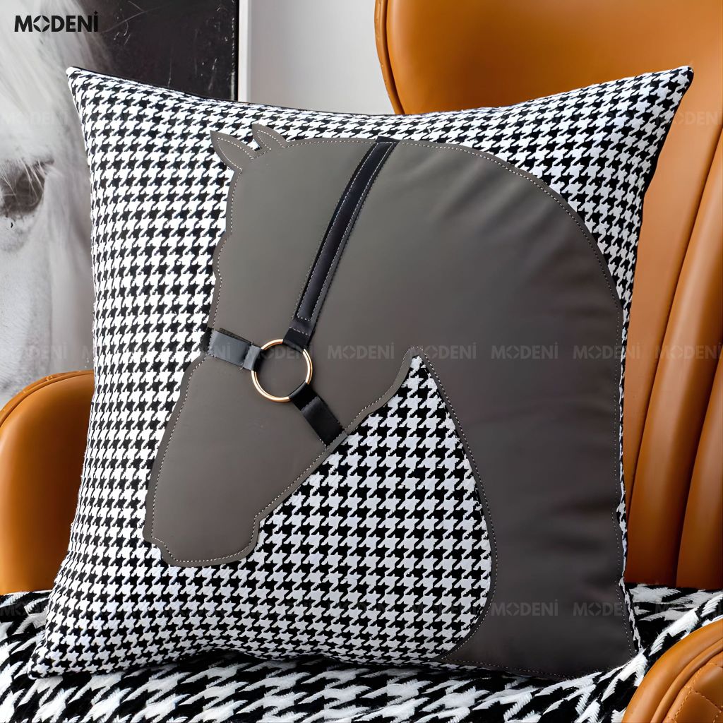 Vỏ Gối Sofa Cao Cấp Gentry - Vải Cotton Phối Da Họa Tiết Đầu Ngựa Nổi Cổ Điển