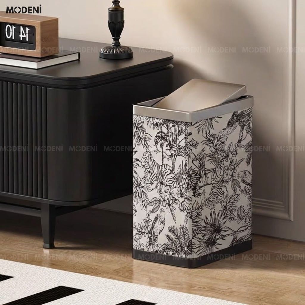 Thùng Rác Monaco Da Cao Cấp Nắp Lật Tự Cân Bằng Họa Tiết Cổ Điển Sang Trọng Phù Hợp Cho Không Gian Sinh Hoạt Sang Trọng