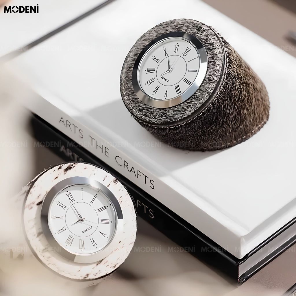 Đồng Hồ Decor Tượng Trang Trí Equus Kim Loại Phối Lông Ngựa Tự Nhiên Màu Nâu Minimalism Luxury