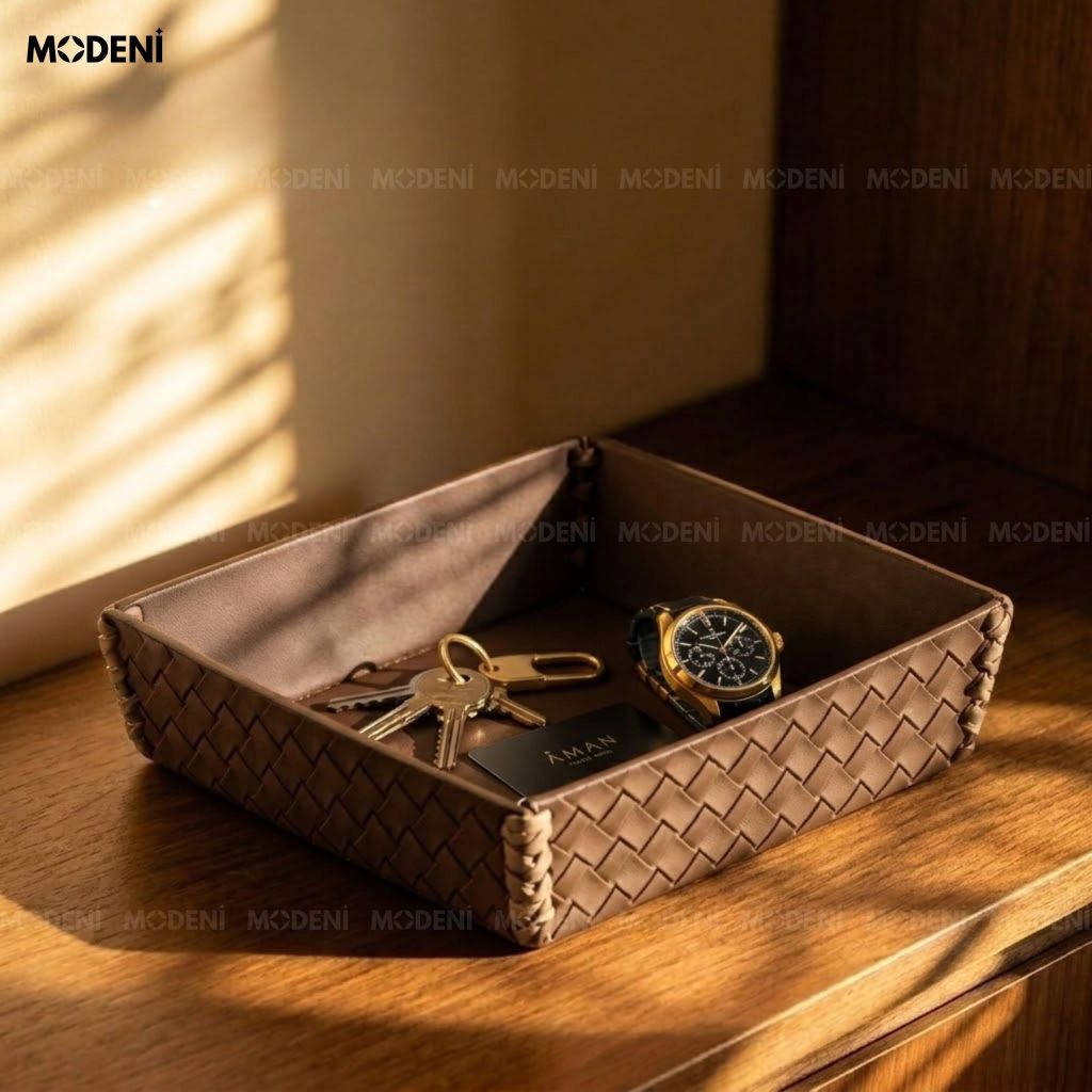 Khay Để Bàn Da Cesto Nâu Đậm Da PU Họa Tiết Caro Nổi Dễ Dàng Lau Chùi Cho Không Gian Hiện Đại