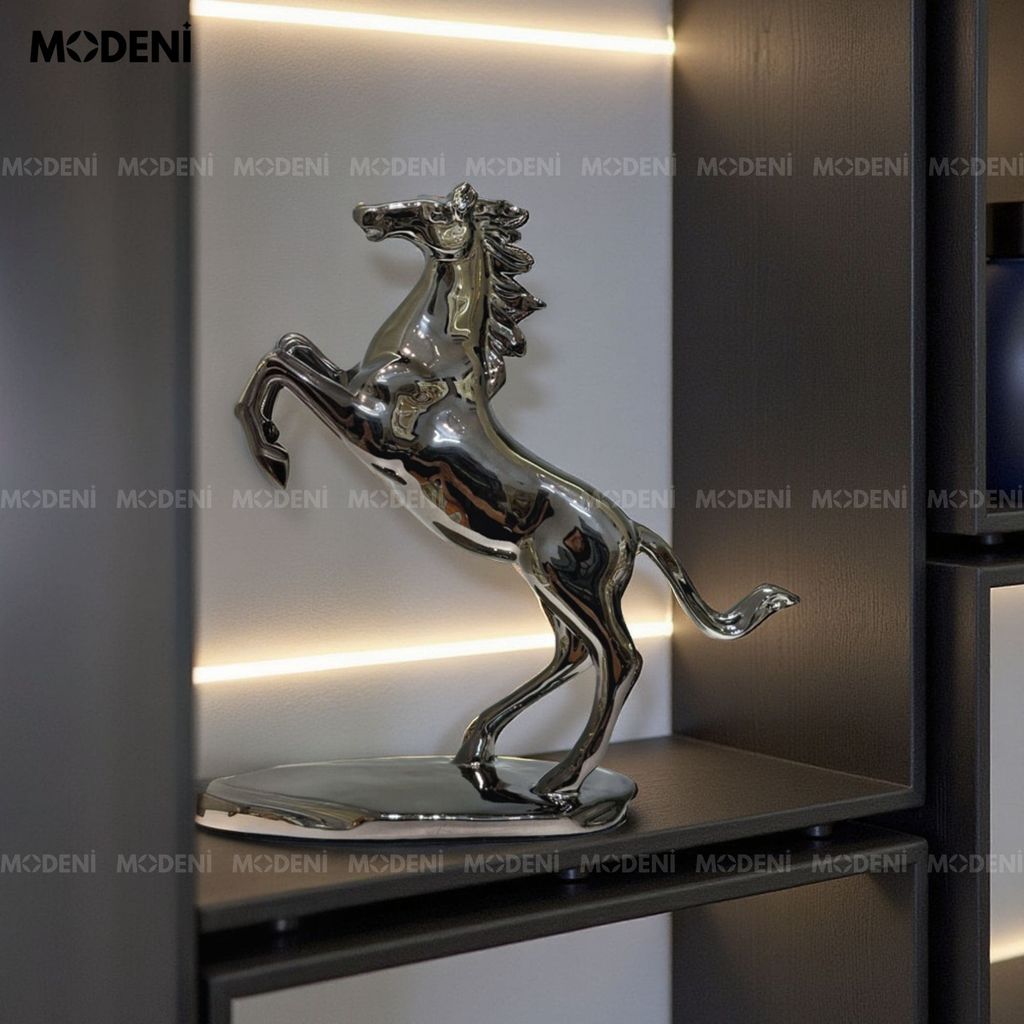 Tượng Trang Trí Ngựa Đứng Valios Black – Decor Mạ Kim Bóng – Tạo Điểm Nhấn Quyền Lực Cho Không Gian