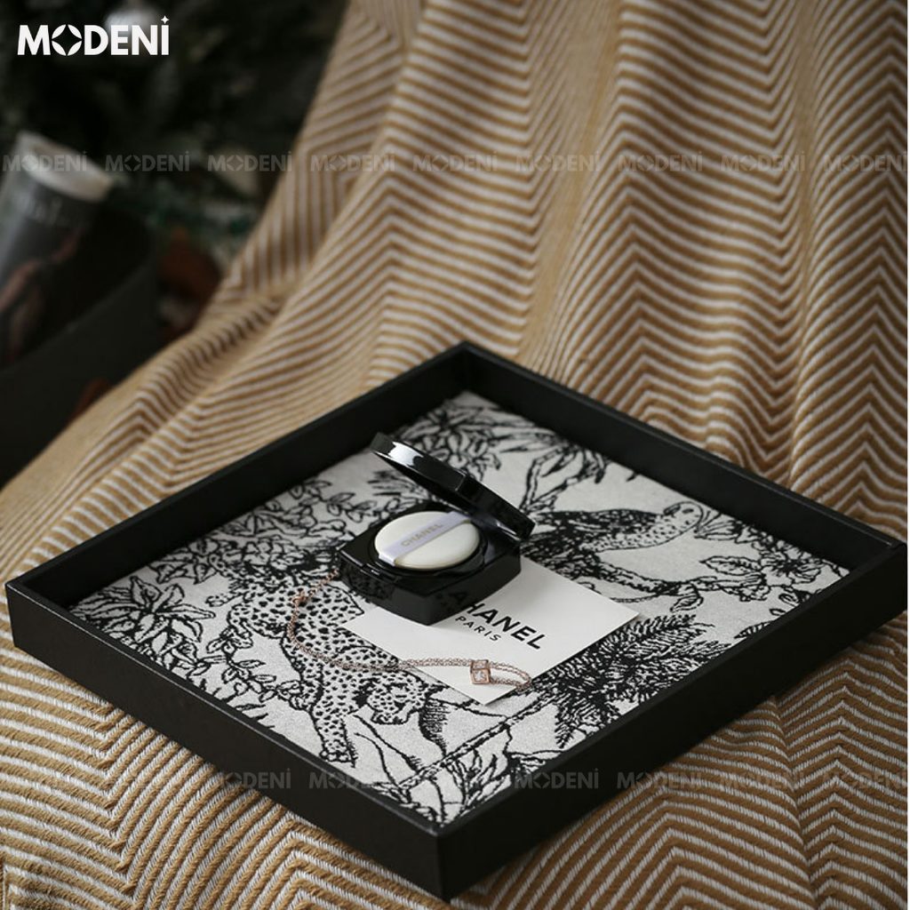 Set Decor Amber Equestrian Cao Cấp Phong Cách Modern Luxury Kết Hợp Artistic Elegance