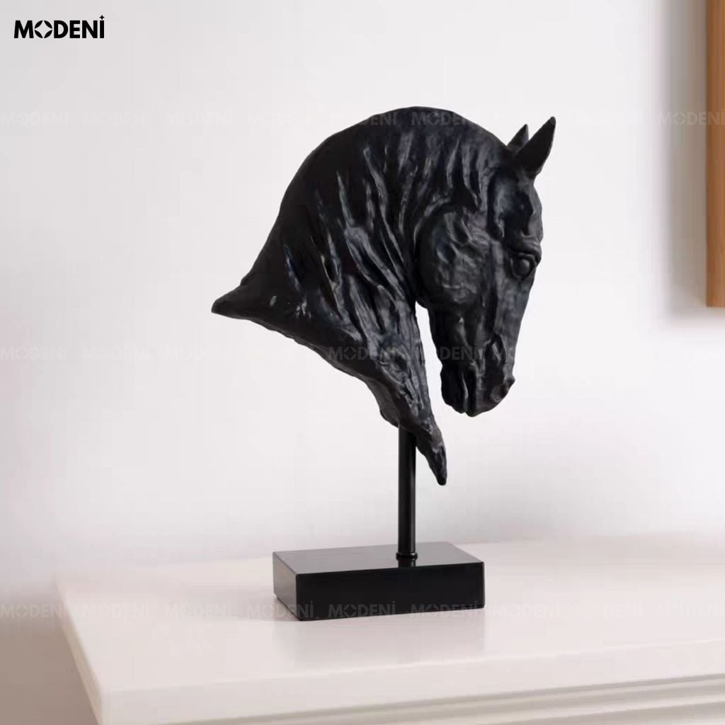 Tượng Đầu Ngựa Corvus Resin Nguyên Khối Phong Cách Modern Luxury Trang Trí Tủ Kệ