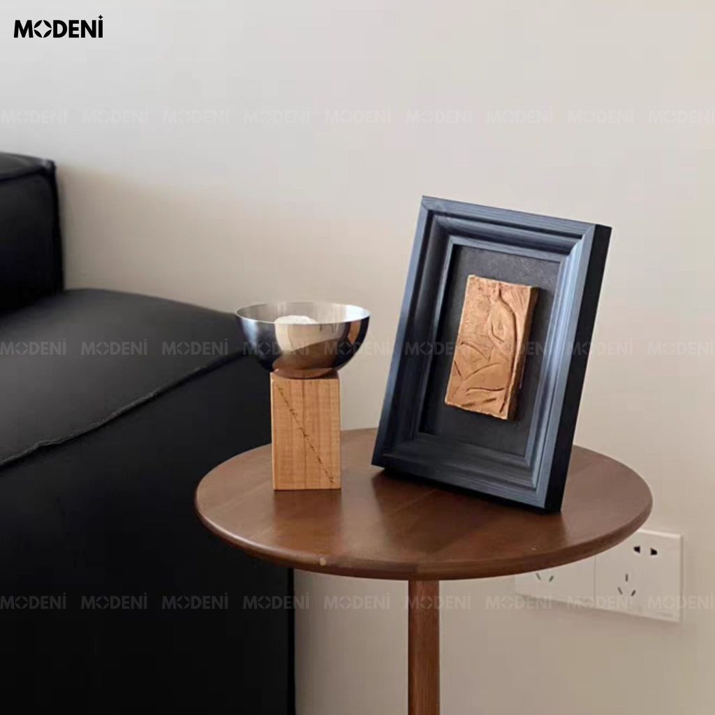 Tranh Trang Trí Tacet Khung Gỗ Đen Thiết Kế Tương Phản Màu Vàng Đồng Sang Trọng Cho Góc Làm Việc