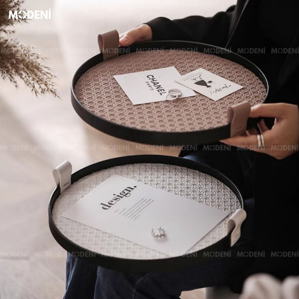 Khay Astrid Tròn Trắng – Decor Nhẹ Nhàng Hiện Đại – Mặt Da Vân Nghệ Thuật, Phù Hợp Bàn Sofa, Kệ Tủ, Bàn Trang Điểm Sang Trọng