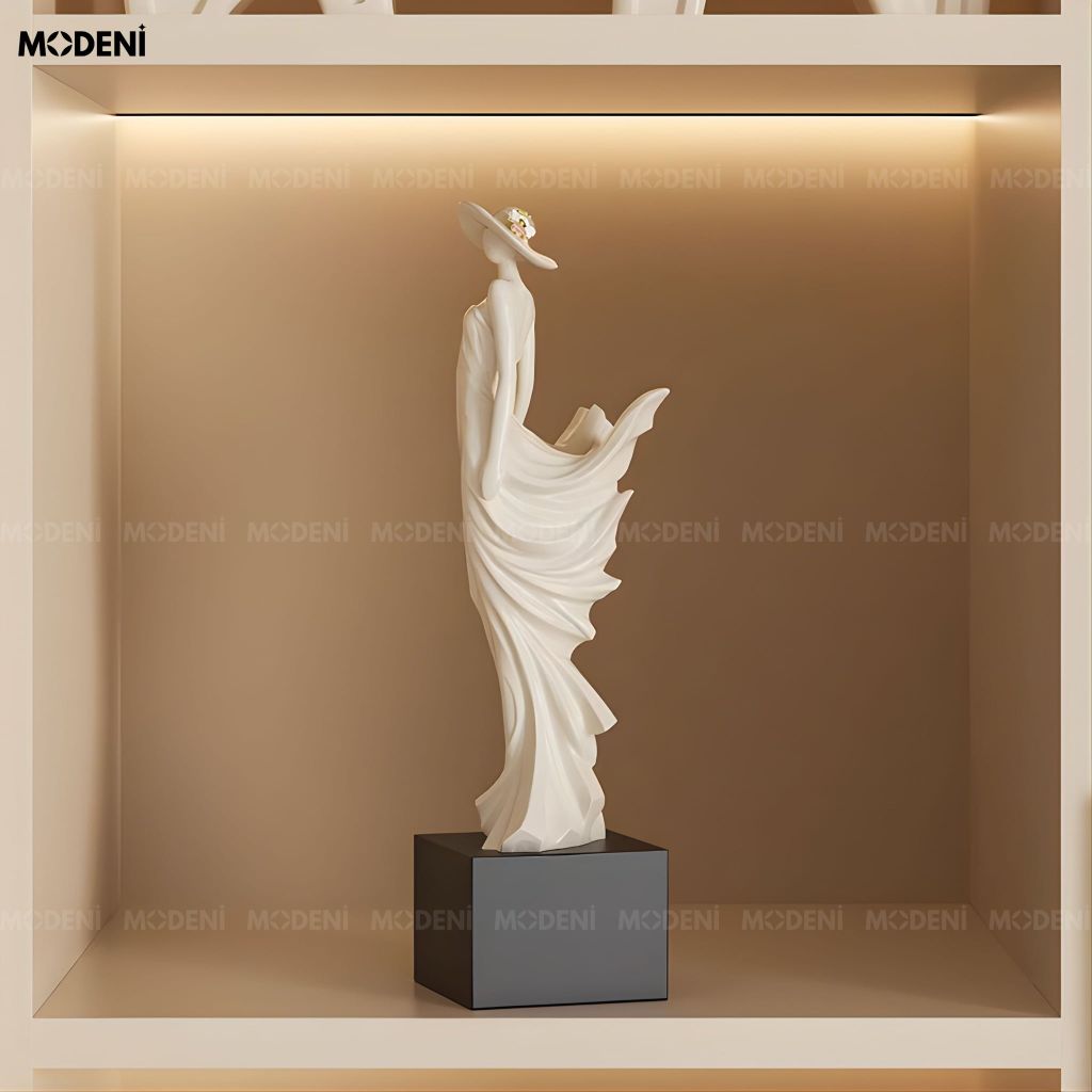 Tượng Trang Trí Elaris Composite Cao Cấp Đúc Nguyên Khối Cho Phòng Khách Sang Trọng