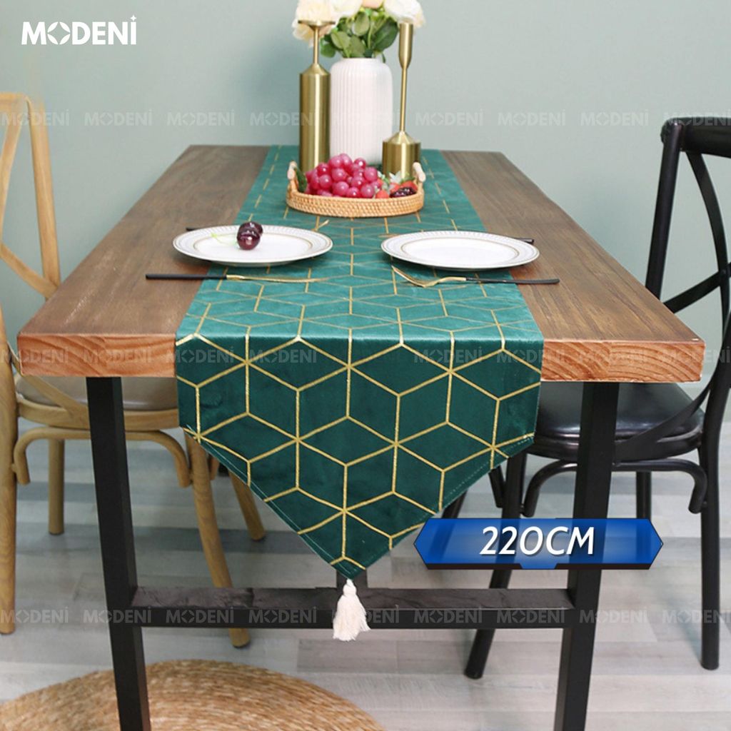 Khăn Runner Emerald Keno – Vải Polyester Xanh Ngọc, Hoạ Tiết Vàng Kim Cao Cấp – Tô Điểm Bàn Tiệc & Decor Quầy Bar Đẳng Cấp