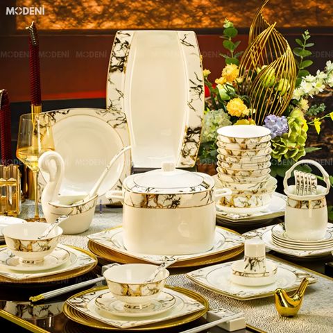  Bộ Chén Đĩa Sứ Xương Cao Cấp Marva – Họa Tiết Vân Đá Cẩm Thạch Phối Viền Vàng Kim, Biểu Tượng Của Sự Thanh Lịch Và Quyền Quý Trên Bàn Tiệc Sang Trọng 