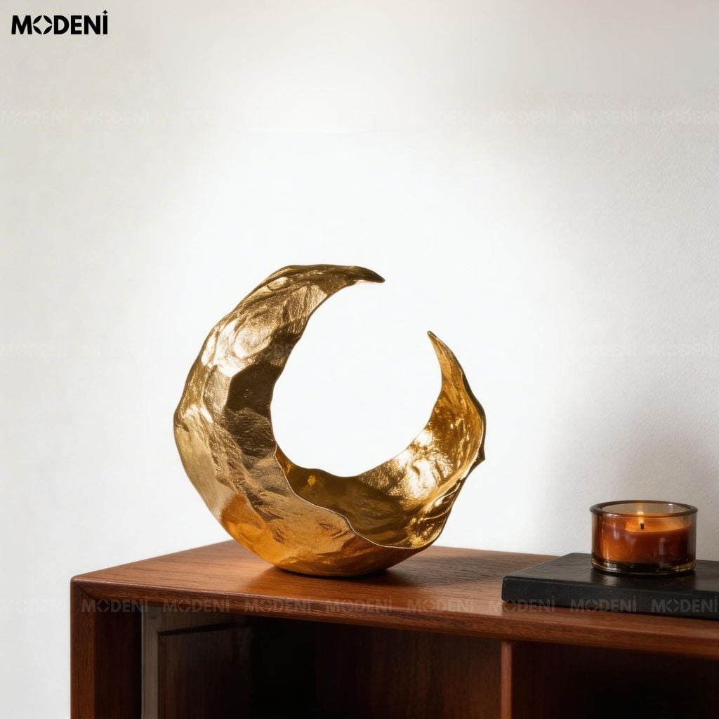 Tượng Trang Trí Crescent Moon Cao Cấp - Thiết Kế Vòng Cung, Tuyệt Tác Dát Vàng Nghệ Thuật Hiện Đại Sang Trọng
