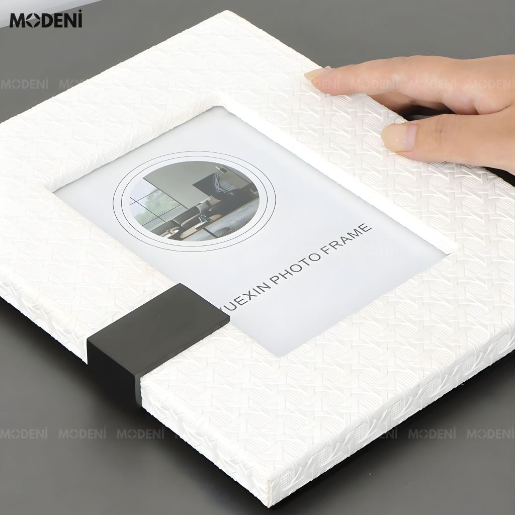 Set Khung Ảnh Remy Trắng Da Kết Hợp Vải Nhung Cao Cấp Cho Không Gian Hiện Đại Sang Trọng