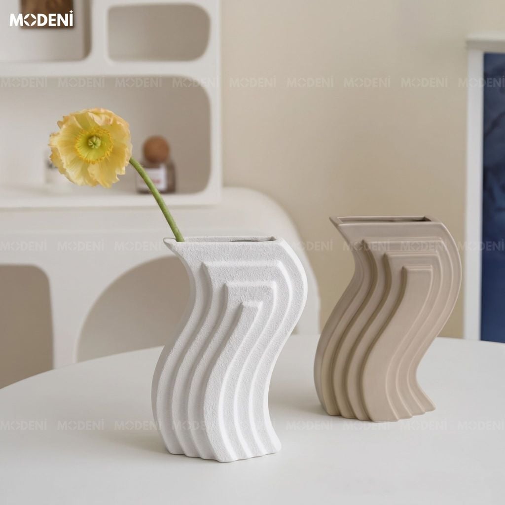 Bình Hoa Aero Composite Sứ Nhám Lì Màu Trắng Phong Cách Wabi Sabi Thiết Kế Vượt Thời Gian Cho Căn Hộ Cao Cấp